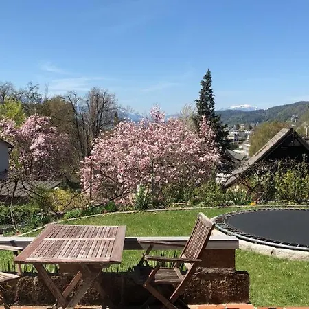 Haus Luca Seeblick Portschach am Woerthersee