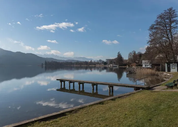 Gasthuis Haus Luca Seeblick 4*